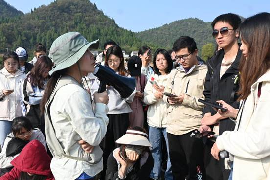 4 李溪然老师讲解植物地理